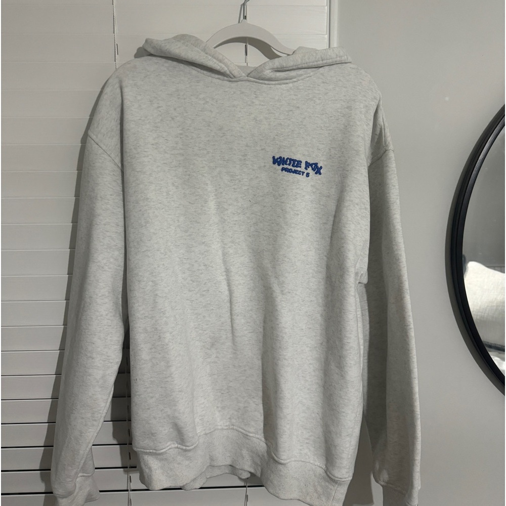 WHITE FOX BOUTIQUE PROJECT 5 LIGHT HEATHER GRAY HOODIE L/XL 🤍💙